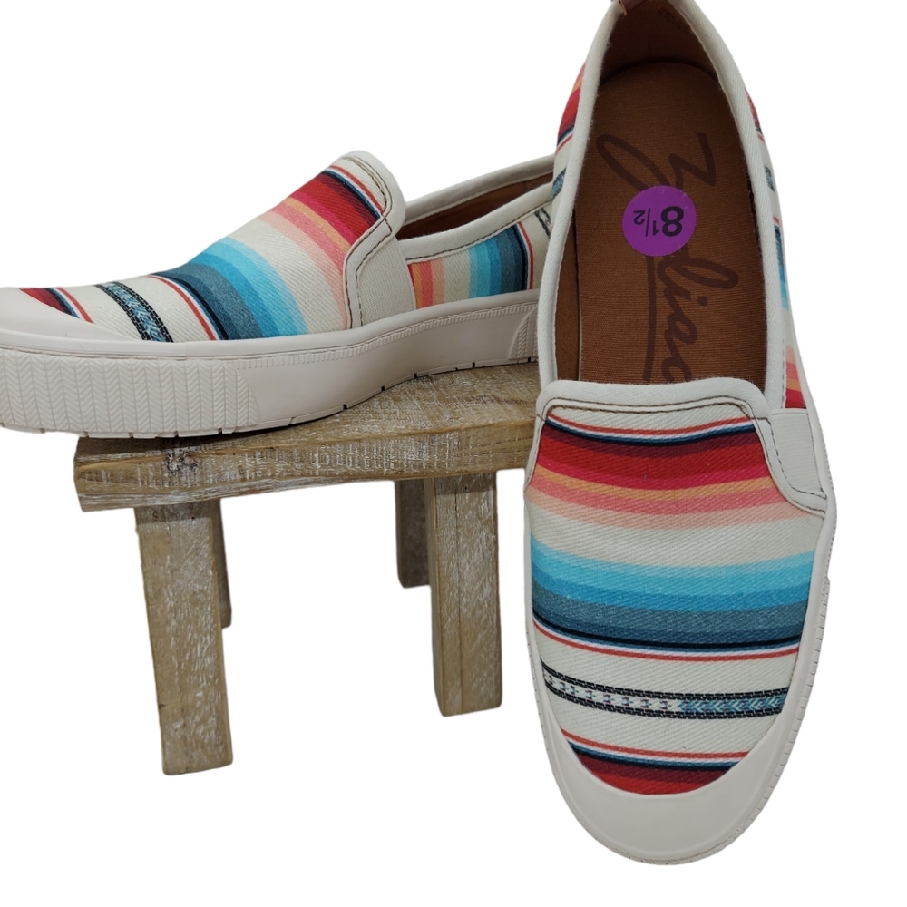 Zodiac Canvas Slip-On Shoes Women's Size 8 1/2 - Picture 1 of 9
